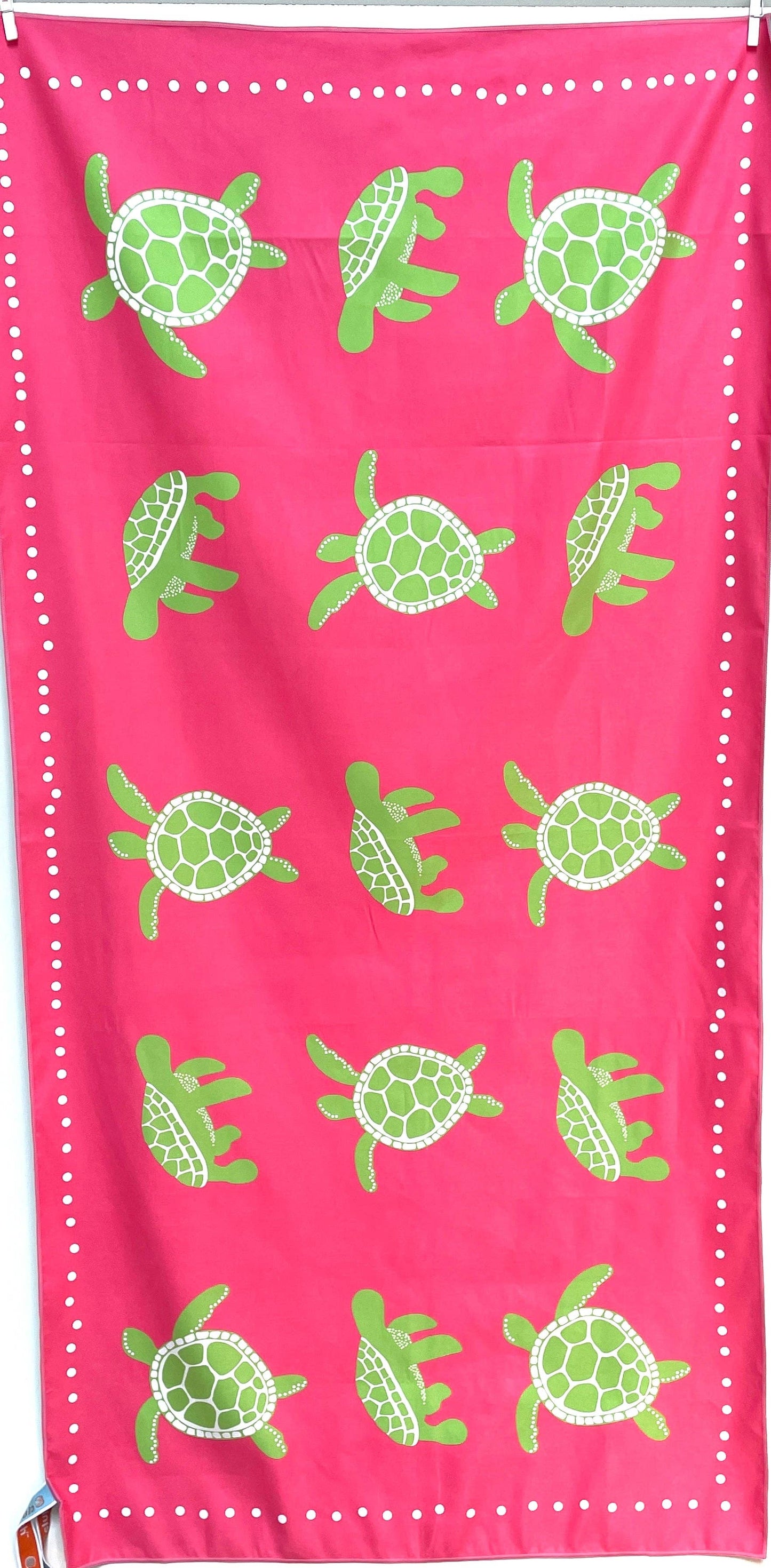 Sea Turtle Soirée quick dry towel