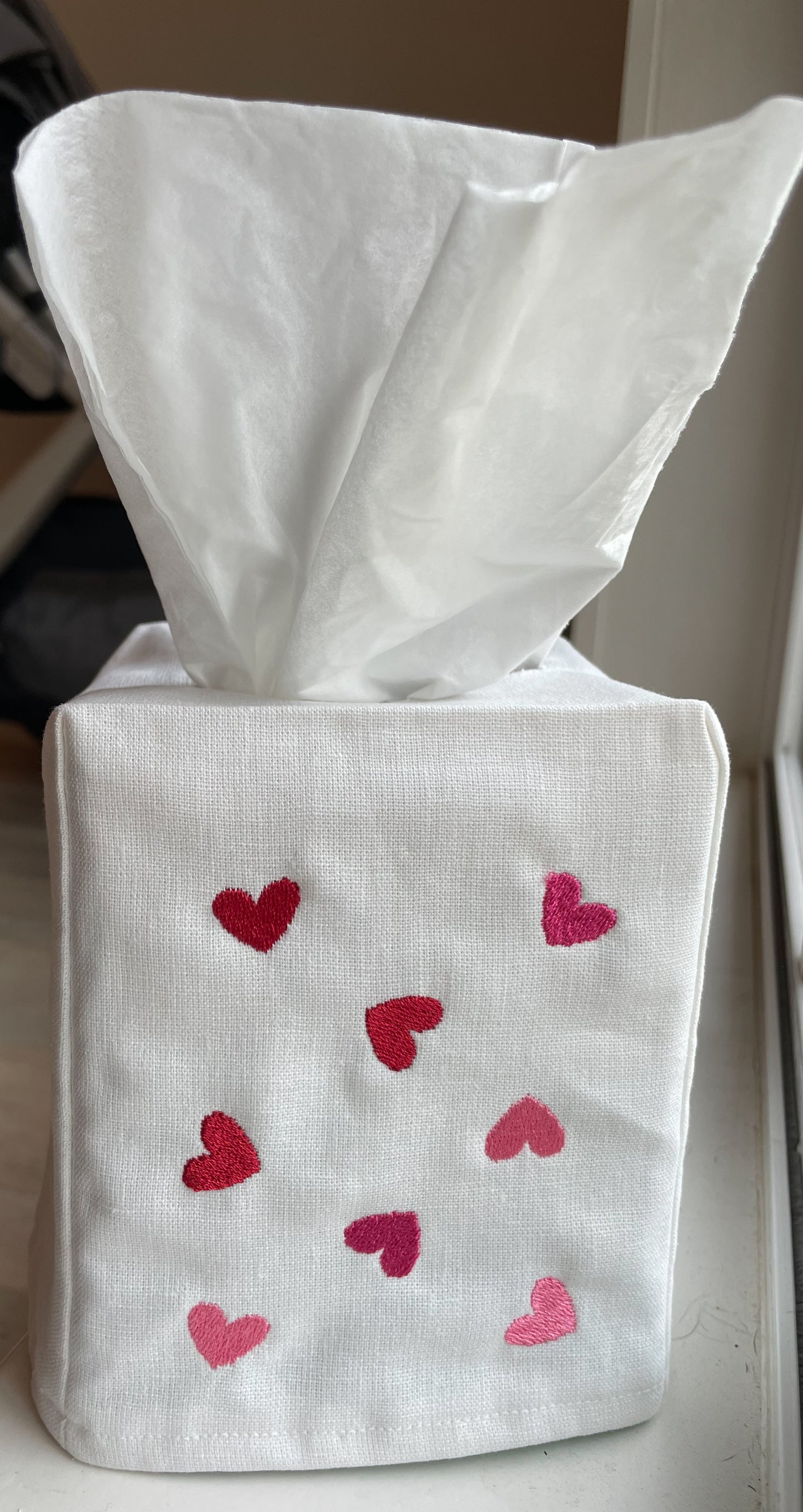 Confetti Heart Tissue Box Cover